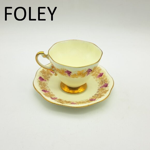 EB Foley Teacup & Saucer - Picture 1 of 3